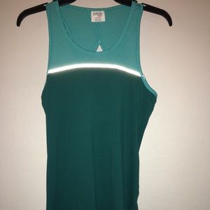Workout tank top